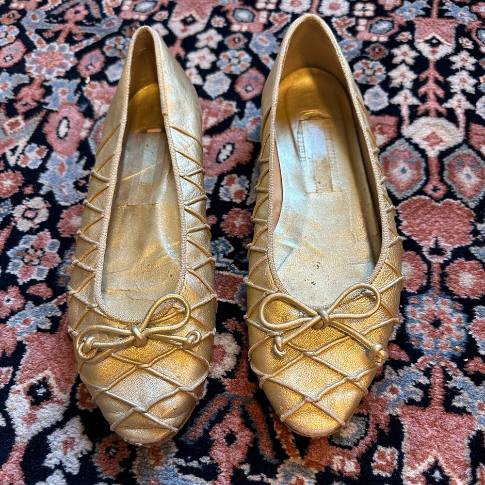 Stuart Weitzman Gold Ballet Flats